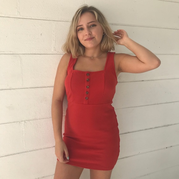 Meet your Posher, Olivia - Picture 1 of 1